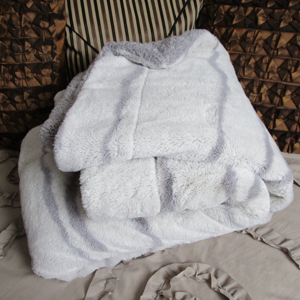 fluffy fleece throw blanket